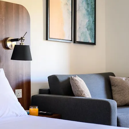 卢娜假日综合酒店 公寓式酒店