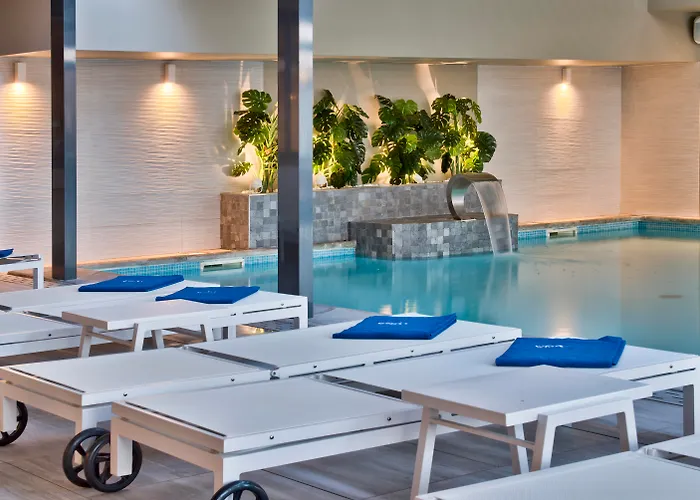 Luna Complex Aparthotel