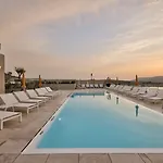Luna Complex מלון דירות 3*