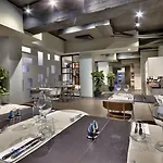 Luna Complex 3* מליאהה