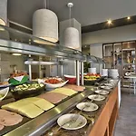 Luna Complex מליאהה