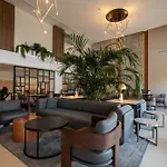Luna Complex 3*