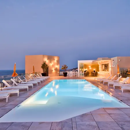 Luna Complex Apart-hotel 3*