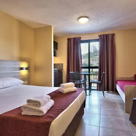 Apart-hotel Luna Complex 3*