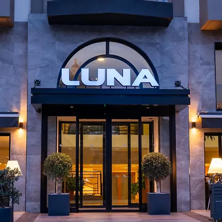 Hotel apartamentowy Luna Complex 3*