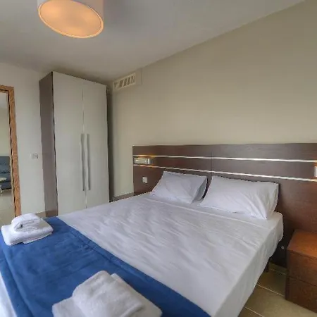 Apartmanhotel Luna Complex 3*