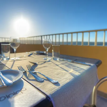 لونا هوليداي كومبليكس 3* المليحة