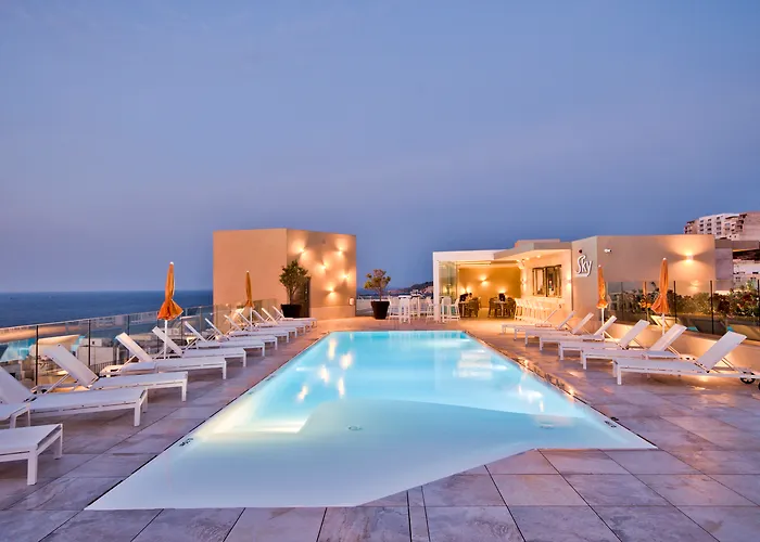 Luna Complex Ξενοδοχείο με διαμερίσματα 3*