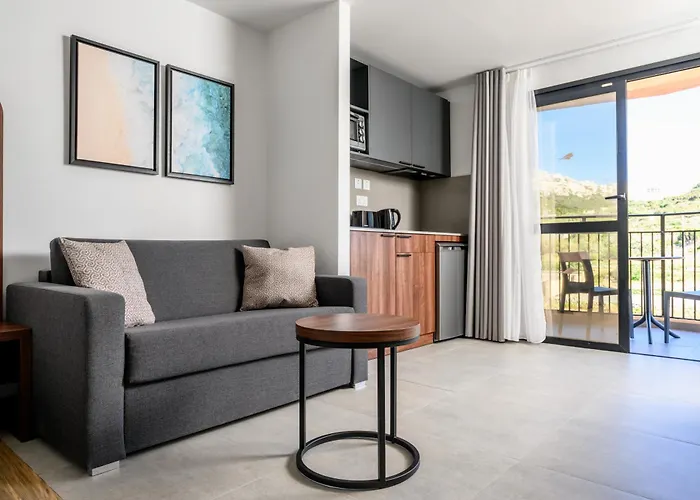 Ξενοδοχείο με διαμερίσματα Luna Complex