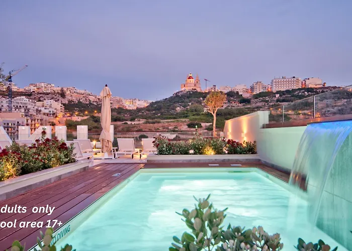 Luna Complex Ξενοδοχείο με διαμερίσματα 3*