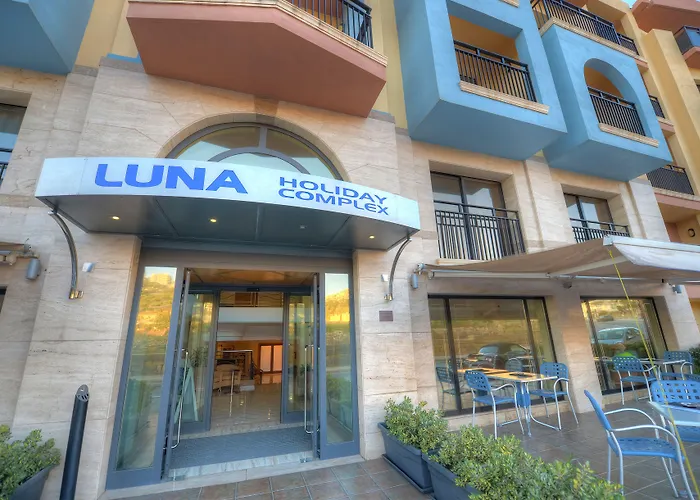 Ξενοδοχείο με διαμερίσματα Luna Complex 3*