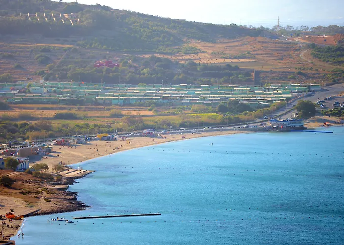 Ξενοδοχείο με διαμερίσματα Luna Complex Mellieħa